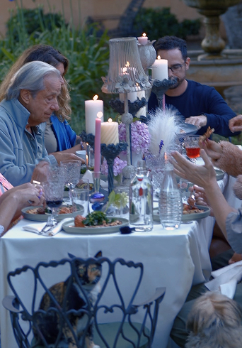 Image gallery marquee